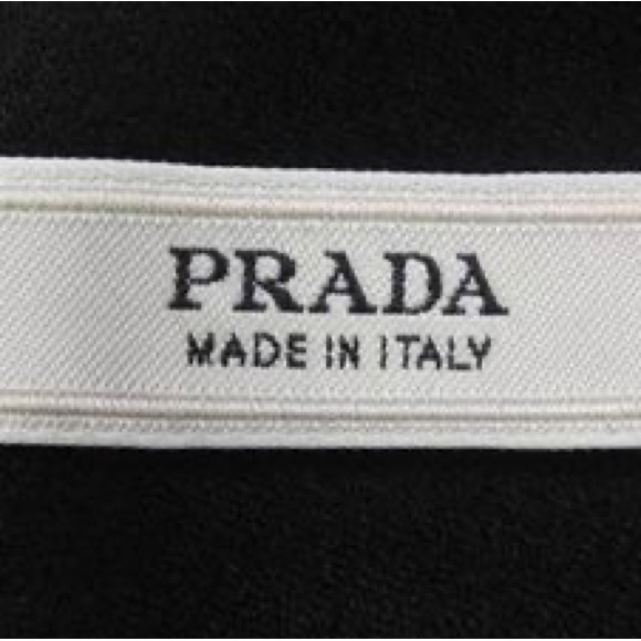 Authentic Prada Virgin Wool Black Skirt EU 40 US 4 - COA - Picture 1 of 9
